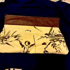 Alexander Miller Clutch Magnet purse. Brown & beige. Excellent condition.